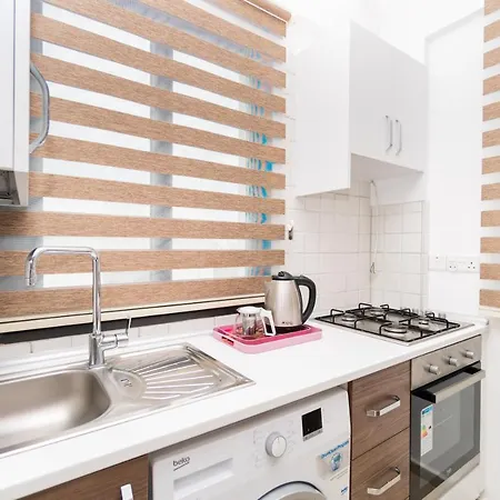 Daire Romantic Near The Casino And Sea New Karavas (Northern Cyprus)