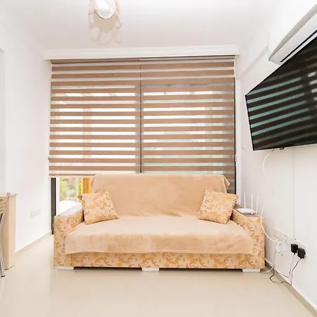 Apartment Romantic Near The Casino And Sea New *