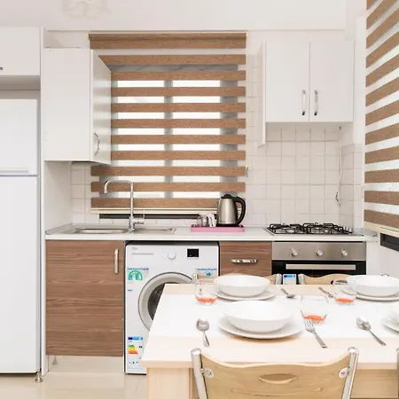 Apartment Romantic Near The Casino And Sea New Karavas (Northern Cyprus)